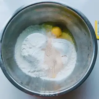 Make Tofu corn meat box step 3