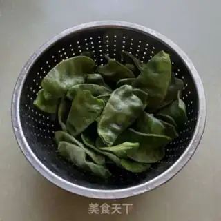 Make Quick-fried lentils step 0
