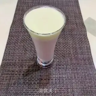 Make Strawberry shake cap step 10