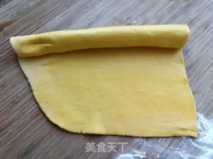 Make Pumpkin sprained step 3