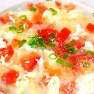 Make Tomato egg soup step 4