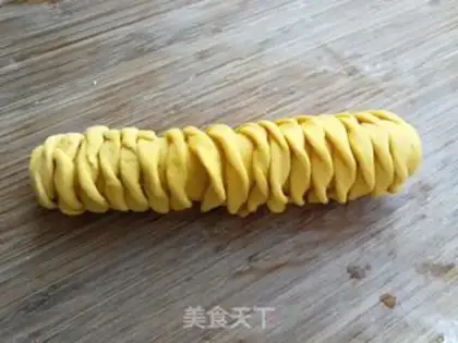 Make Pumpkin sprained step 6