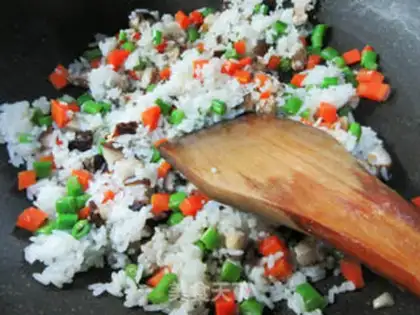 Make Sphinx four seasoned bean fried rice step 3