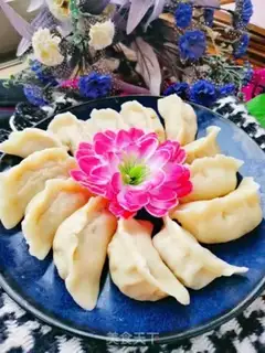 Make Shrimp dumplings step 16