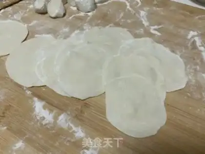 Make Sea-sanding dumplings step 3