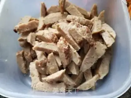 Make Three pieces of noodles step 2