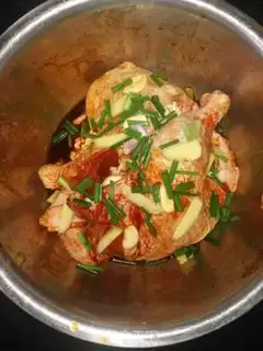 Make A duck-legged chicken wing in Orleans step 9