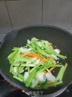 Make Celery makes fresh lilies step 5