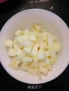 Make Milk apple soup step 0