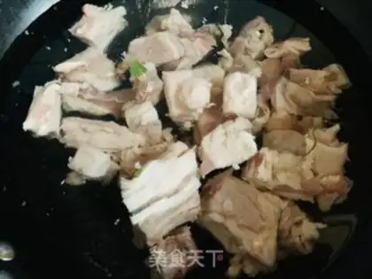 Make Quick lamb chops for the pyre step 1