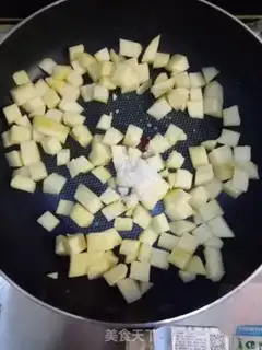Make Milk apple soup step 2