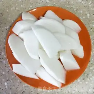 Make Squid radish soup step 3