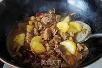 Make Beef roasted potatoes step 5