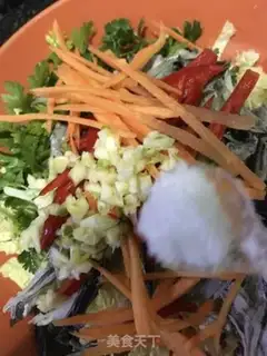 Make The cabbage rooster step 5