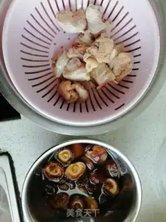 Make Frozen chicken legs step 0