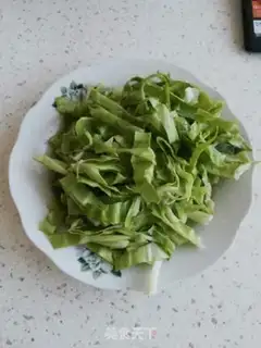 Make Puffy cabbage step 1