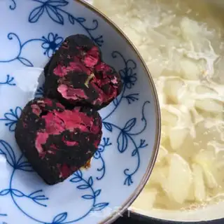 Make Cream sugar and silver pear step 7
