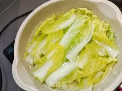 Make Garlic doll food step 4