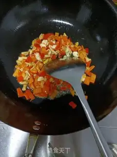 Make Red pepper carrots and fried eggs step 6