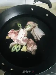 Make Cowtail radish soup step 0