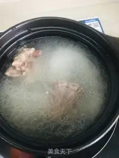 Make Cowtail radish soup step 1