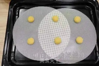 Make Pumpkin potato buns step 9