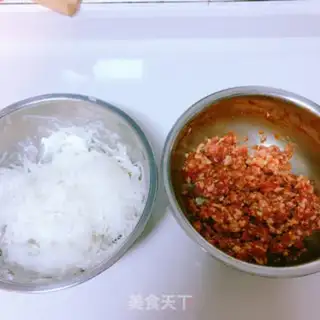 Make radish omelet step 0