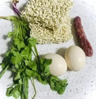 Make Weenie egg noodles step 0