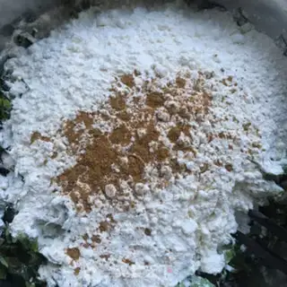 Make Garlic molasses step 2