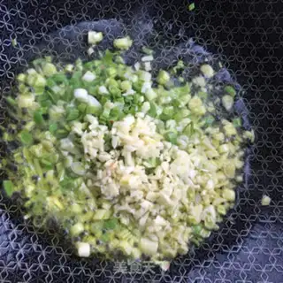 Make Garlic molasses step 7
