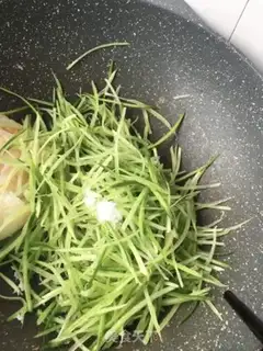 Make Goose egg radish step 7