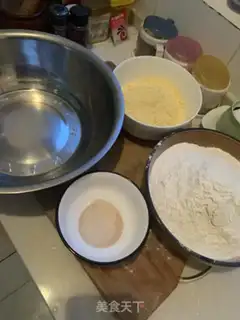 Make Fatten corn buns step 0