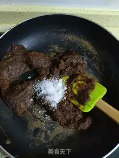 Make Peach of dates step 1