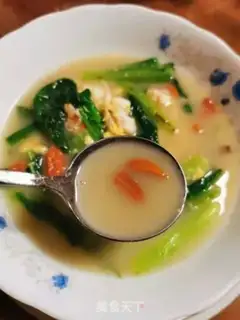 Make Spring egg soup step 7
