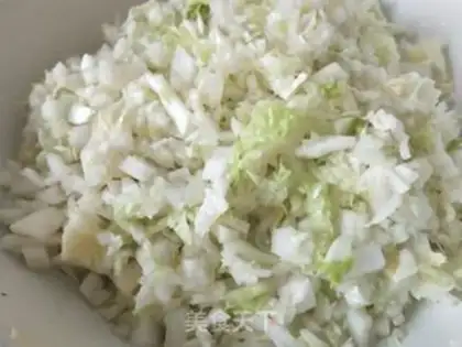 Make Pumpkin cabbage and pork buns step 1
