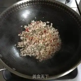 Make Egg fan sauerkraut step 3