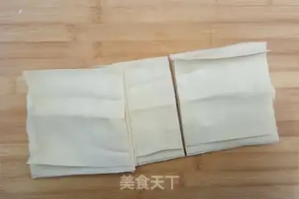 Make Chicken bean roll step 4