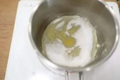 Make Inverted caramel apple cake step 3