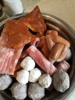 Make Spicy hot pot step 0