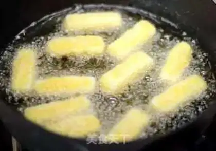 Make Cracker leather and fresh milk step 3