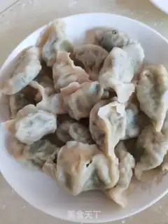 Make Spicy egg dumplings step 2