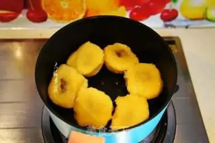 Make Fried bean buns step 2