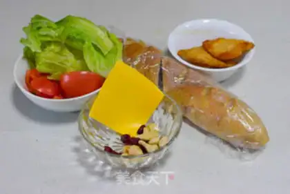 Make Chicken salad and I listen to wine step 0