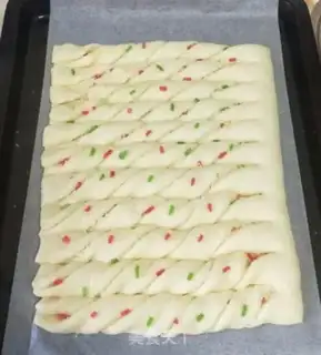 Make Creative coconut bread step 14