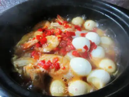 Make Shrimp-dried quail egg chords step 10
