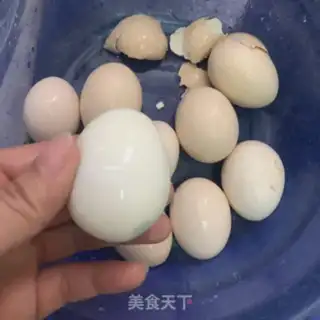 Make Five flowers and eggs step 6