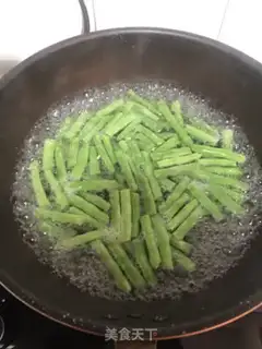 Make Plumbing and burning beans step 0