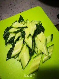 Make cucumber scabs step 1