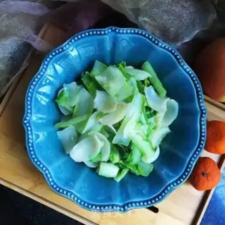 Make Milk and lilies step 10