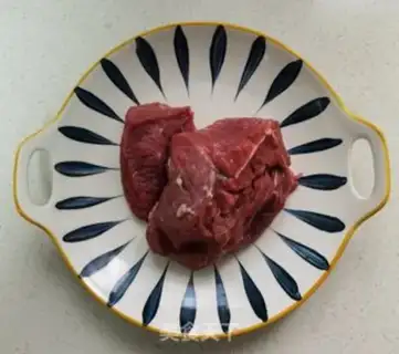 Make Routine onion beef step 0